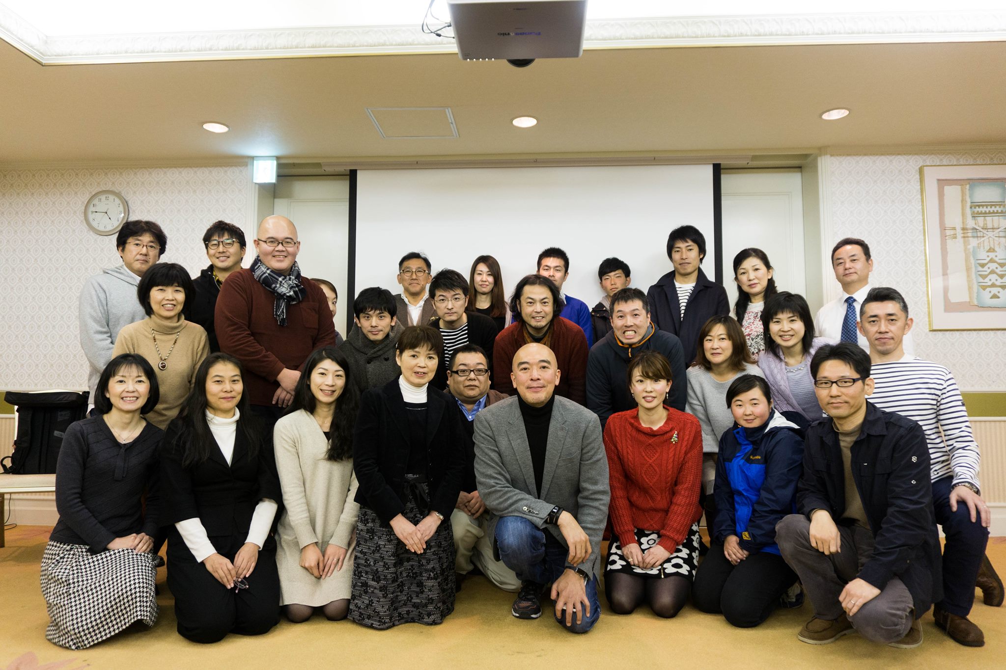 15515625_1203060876438062_251406349_o